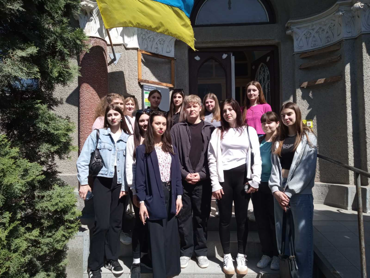 Виїзне практичне заняття в АТ "Ощадбанк": поєднання теорії та практики