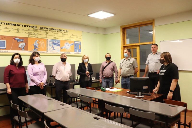 Оновлення фізичної лабораторії «Оптика», присвячене до святкування 123 річниці Національного університету біоресурсів і природокористування України