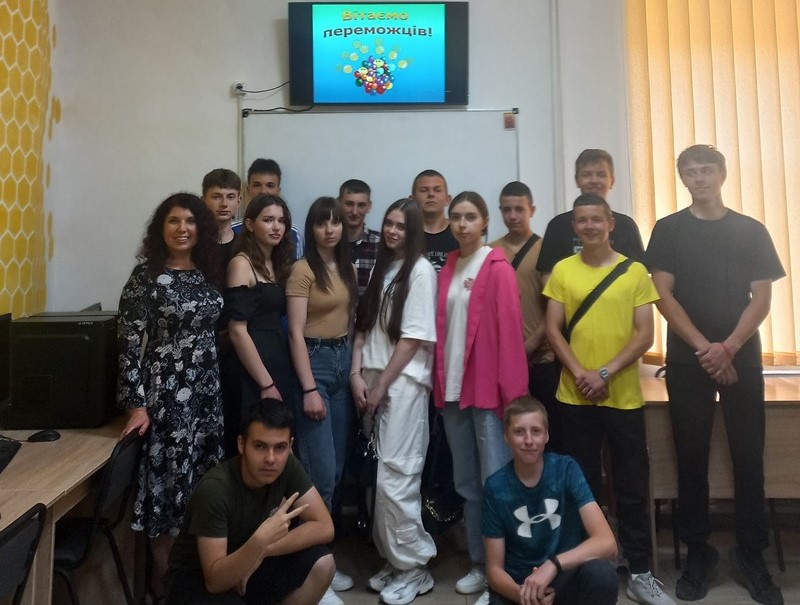 Інтелектуально-пізнавальна гра з інформатики «Найрозумніші»