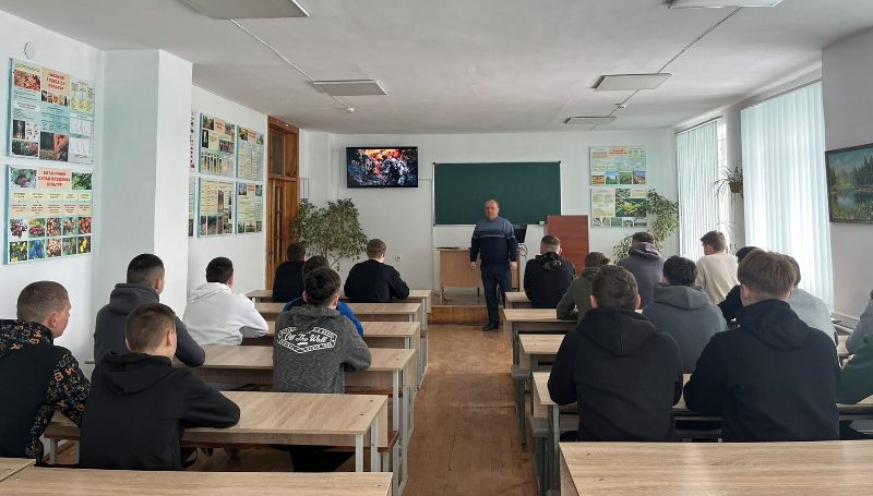 Виховний захід "Герої нашого часу"