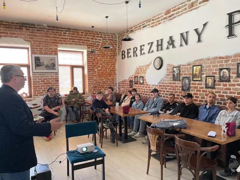 Працюємо заради перемоги