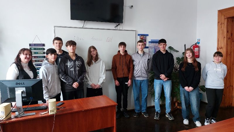 Від ідеї до зображення: освоєння креативних ШІ-інструментів