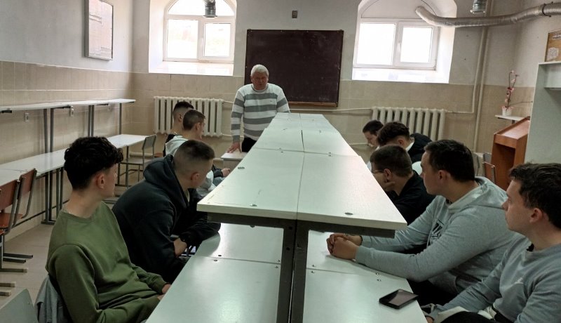Знання, що заряджають: досвід професіоналів для майбутніх фахівців