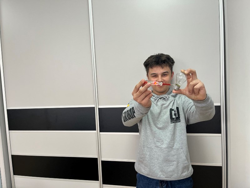 10