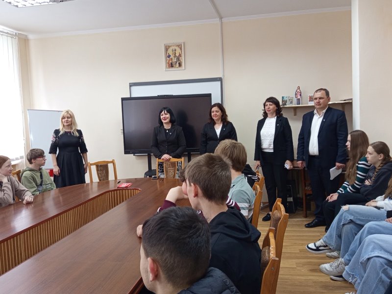 Профорієнтаційна зустріч у Бережанському ліцеї імені Віталія Скакуна