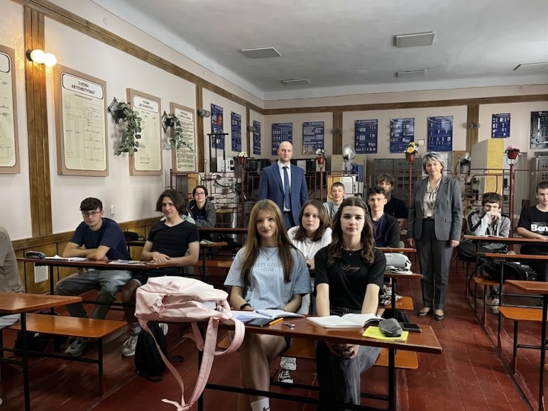 Гостьова лекція-дискусія від практика