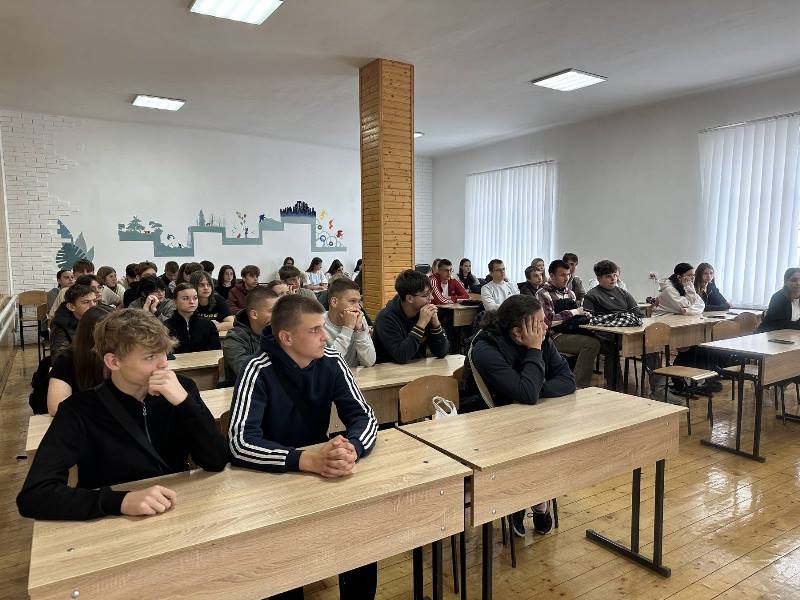 «Безпека поруч: як розпізнати мінну загрозу та не стати жертвою вербування»